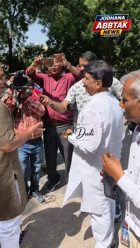 बीजेपी और कांग्रेस के दोनों पार्षद