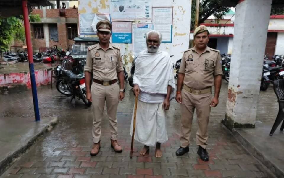 खबर थाना सदर बाजार धोखाधड़ी करने वाले अभियुक्त को पुलिस ने कर लिया गिरफ्तार शाहजहांपुर उत्तर प्रदेश
