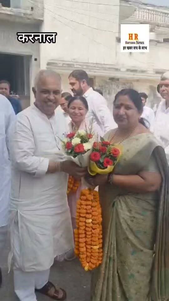 विधायक भगवानदास कबीरपंथी व करनाल की मेयर रेनू बाला गुप्ता के द्वारा झंझाडी गांव में 42 लाख 8 हजार रुपए की राशि बनने वाले कम्युनिटी सेंटर का किया उद्घाटन..