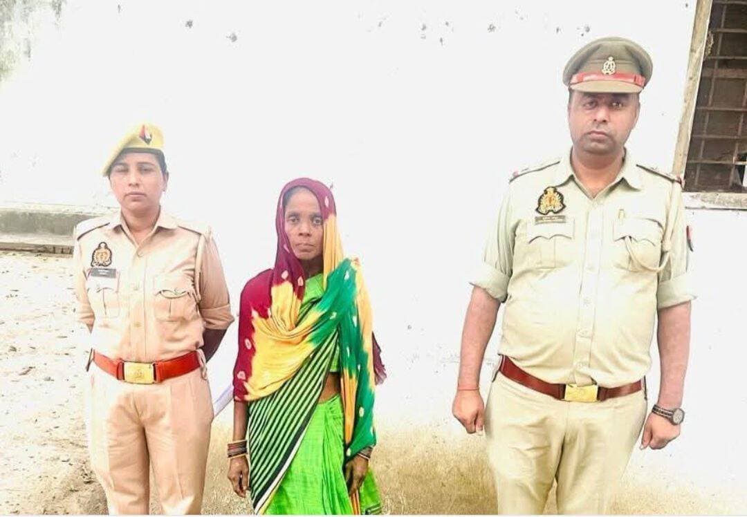 *दहेज हत्या में नामजद सास गिरफ्तार,पति ससुर पहले ही भेजे जा चुके जेल*