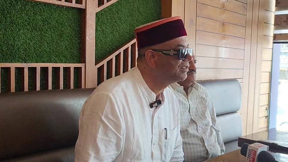 सोलन भाजपा सहकारिता प्रकोष्ठ के जिला संयोजक यश पाल ठाकुर ने कुमारहट्टी-सुल्तानपुर-ओच्छघाट रोड मामले को लेकर दिया बड़ा बयान...
डंपिंग को लेकर कांग्रेस ने उठाए थे सवाल...