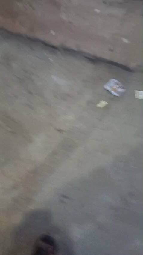 बदायूं में आवकारी अधिकारी ना जाने कब नींद से जागेंगे पूरे जिले में ओवर रेट शराब बिक्री की जा रही है इतने बेखौफ आखिर क्यों हैं बदायूं जिले के अनुज्ञापी, एक व्यक्ति ने साहस कर यह वीडियो बना ली है, बात सिर्फ इस बीडियो भर की नहीं है लगभग सभी जगह जिले में यही हो रहा है,