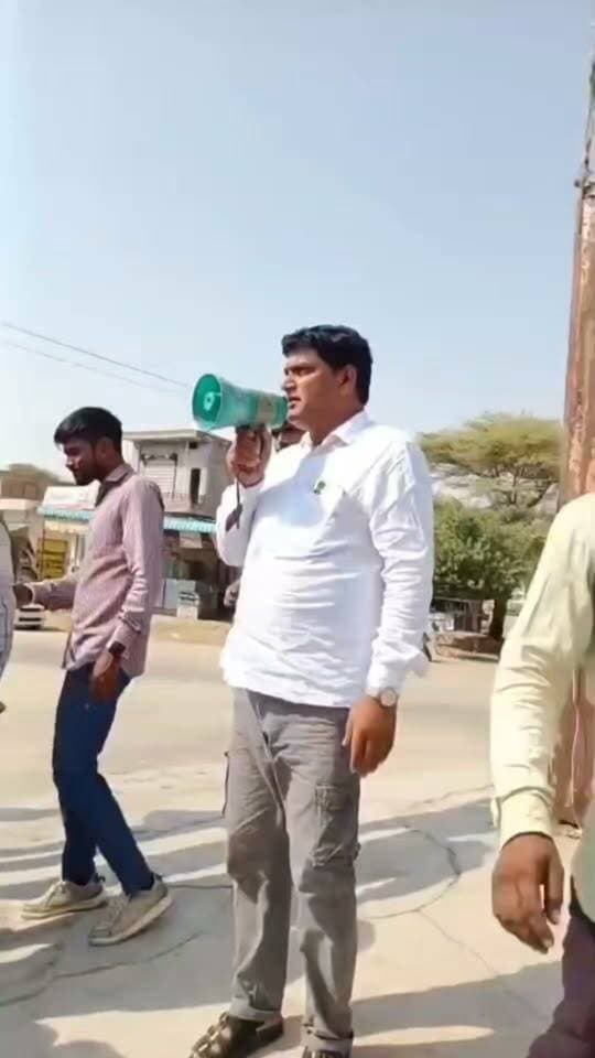 सबसे बड़ी समस्या पानी है
#किसान #आंदोलन #घड़साना #अनूपगढ़ #खाजूवाला