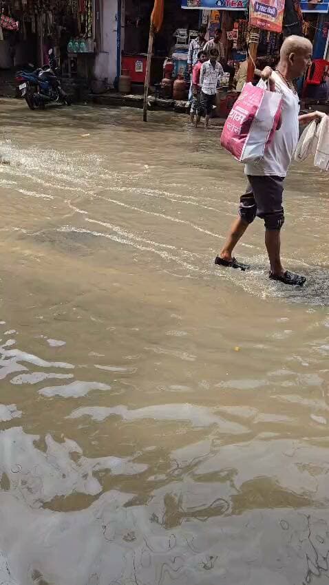 इसी सड़क से जाएंगे लाखों की संख्या में तीर्थ यात्री, रामसागर सेवादल रोड का नज़ारा
#gayawalo
#गयाजी
#गया_हो
#GayaPolice
#पितृपक्ष
#bihar
#नगरविकास