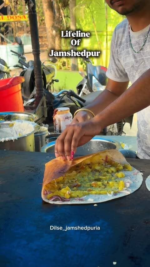 🥞 DOSA — The Lifeline of Jamshedpur! ❤️🔥
Crispy, hot, loaded with chutney & sambar… 😋
Whether it’s breakfast, evening cravings, or a late-night food plan — Jamshedpur knows one thing: Dosa never disappoints! 😍
From street-side stalls to our favourite local spots, this South Indian classic has become a true Jamshedpur emotion! 🫶
📍 Jamshedpur | Jharkhand
Tell me… Masala Dosa or Plain Dosa? 👇🔥
#Dosa #Jamshedpur #JamshedpurFood #JamshedpurFoodie #JamshedpurDiaries JamshedpurLife Foodie JharkhandFood StreetFood StreetFoodIndia SouthIndianFood MasalaDosa DosaLovers FoodReels JamshedpurReels DilSeJamshedpuria
jamshedpur
jharkhand
instagram
keepsupporting
reelsinstagram
reelkarofeelkaro
reelitfeelit
reels
trending
trendingreels