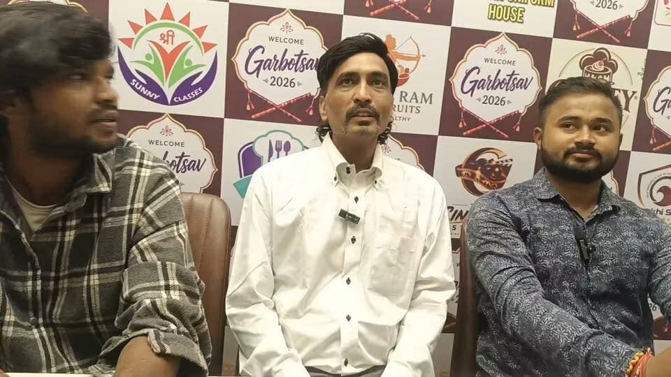 झुमरी तिलैया में पहली बार बॉलीवुड अभिनेत्री मधुरिमा तुली की मौजूदगी में होगा भव्य Garbotsav 2026 गरबा, डांडिया, लाइव डीजे, आकर्षक पुरस्कार, लकी ड्रॉ और फैमिली एंटरटेनमेंट से सजेगी यादगार शाम....