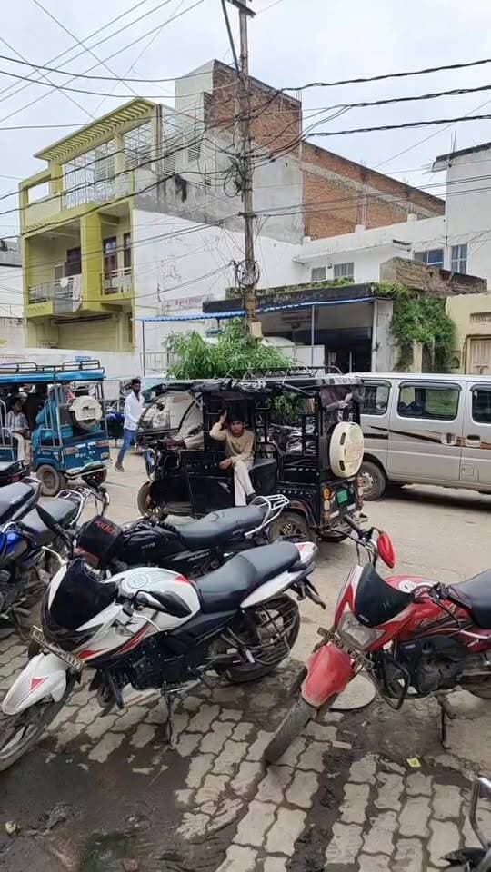 #LIVE: आज रविवार के दिन भी बैंक खुले, जानिए क्या है वजह और क्या पहले भी रविवार को खुले हैं बैंक?
#BankOpenOnSunday #BankingNews #SundayBanking #RBI #Mirzapur #TodayMirzapur #LiveNews