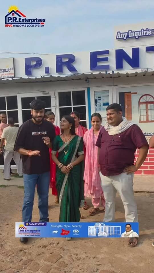 गौरव ठाकुर और कल्पना मंडल जी अपने घर के लिए UPVC Windows खरीदने पहुँचे बेगूसराय। ❤️
अपने घर के लिए सही चुनाव, भरोसे के साथ — PR UPVC Windows.
आपका विश्वास ही हमारी पहचान है। 🙏
जय बिहार! 🚩
#PRUPVCWindows #UPVCWindows #Begusarai #PREnterprises #JaiBihar