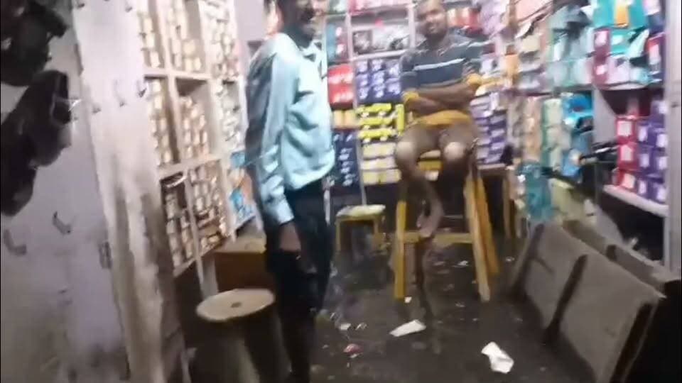 करौली जिले की हिंडौन सिटी में जबरदस्त बारिश के बाद निचले इलाकों में भरा पानी...….....