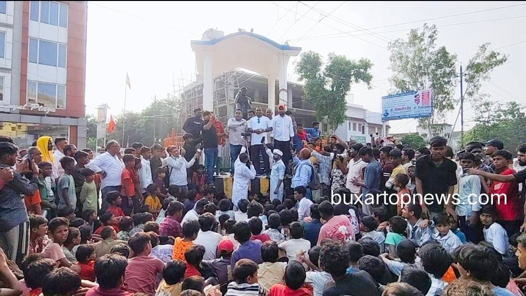 वीडियो : मैले कपड़े, नंगे पैर और भूखे बच्चे... छात्रावास की व्यवस्था पर बक्सर में बड़ा आंदोलन ..
खबर कमेंट बॉक्स में