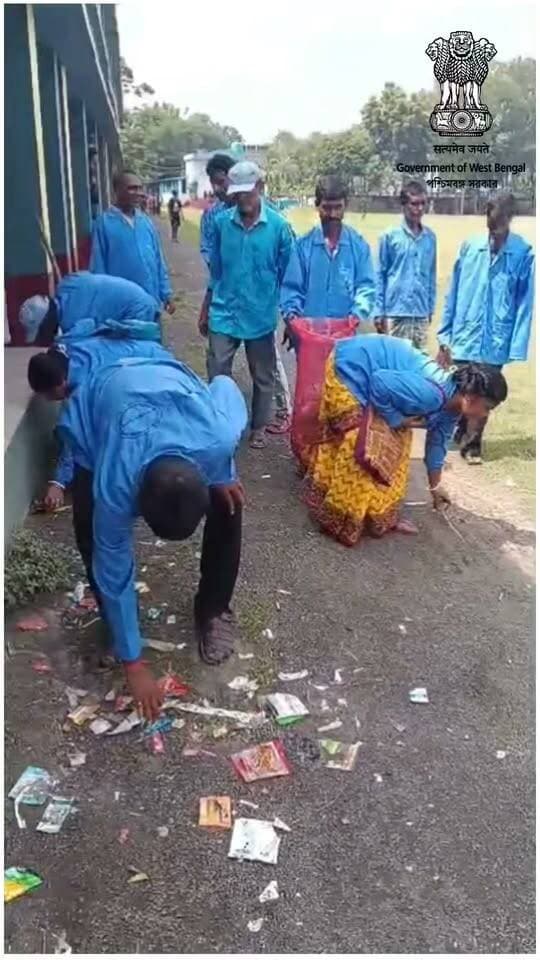 স্বচ্ছতায় গড়বে সুন্দর ভবিষ্যৎ! বড়ঞায় ‘সেবা সংকল্প অভিযান’
#SevaSankalpAbhiyanMurshidabad #সেবাসংকল্পঅভিযানমুর্শিদাবাদ #মুর্শিদাবাদজেলাসেবারকাহানী #Mursidabaddistrictsebakikahani
#BiksitBharat2047 #বিকশিতভারত২০৪৭ #MurshidabadDistrict #murshidabadupdate #districtupdate #districtdevolopment
#BURWAN #WestBengal #পশ্চিমবঙ্গ #dmmurshidabad #cmowestbengal
#pmoindia #PMO #Following #follower #followmeonfacebook #followerseveryone #followforfollowback #followersreels #murshidabad #burwan #bangladarshan #BJPGovernment #SwachhBharat #swachhbharatmission #SwachhBharatAbhiyan