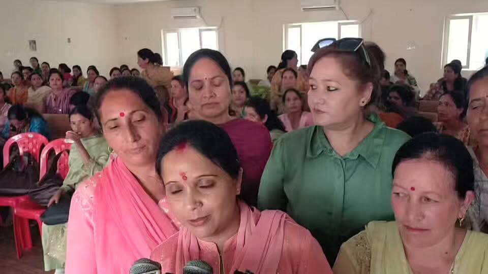 आशा वर्करों के लिए स्थायी नीति बनाए सरकार : सत्या रांटा
6800 रुपये मानदेय में परिवार का पालन-पोषण करना मुश्किल, कुल्लू में यूनियन ने उठाई विभिन्न मांगें