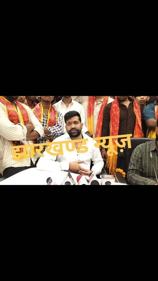दुर्गा पूजा को लेकर बैठक समाजसेवी भैरव सिंह