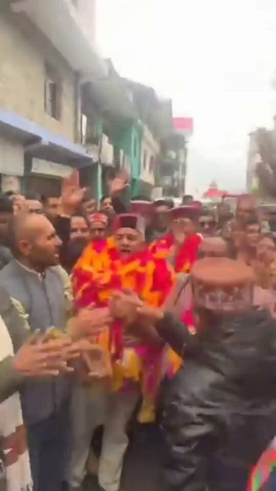 पांगी में जिला भाजपा प्रभारी विपिन परमार के सामने विधायक जनक के समर्थकों का जोरदार शक्तिप्रदर्शन। सभी मंडल अध्यक्ष व भारी संख्या में समर्थक रहे मौजूद
