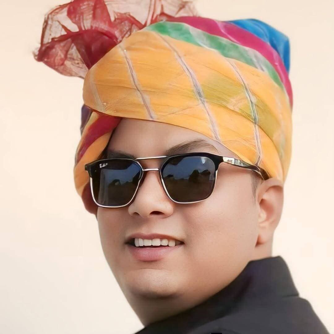 ग्राम पंचायत 22 N T R में सरपंच पद हेतु आनद सैनी की माता जी चुनाव मैदान में माहौल क्या है जल्दी रिपोर्ट देंगे