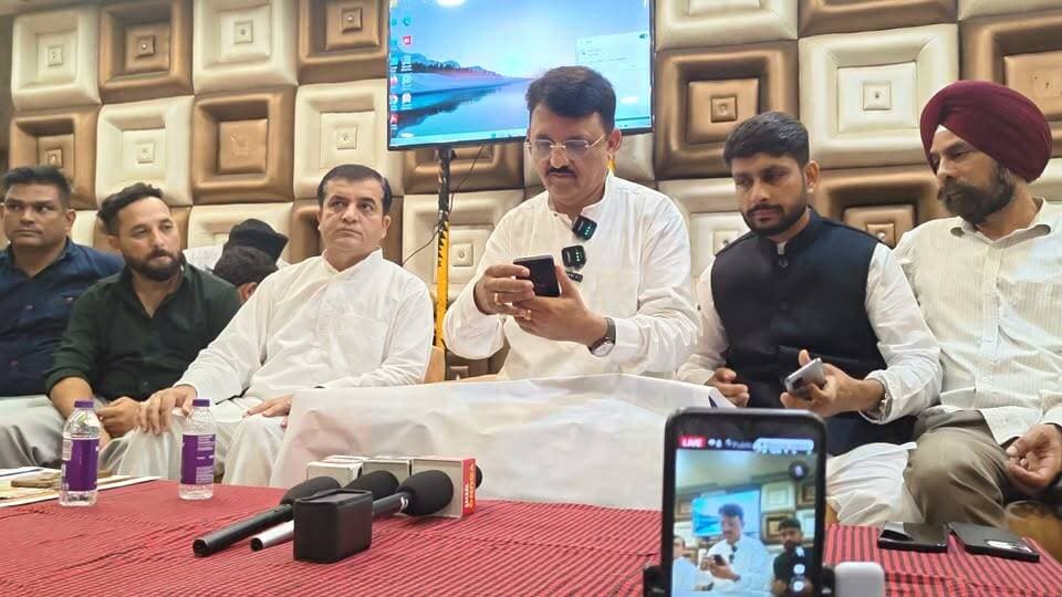 श्री पांवटा विकास मंच का तीसरा विकल्प, पोंटा में चलेगा नोटा