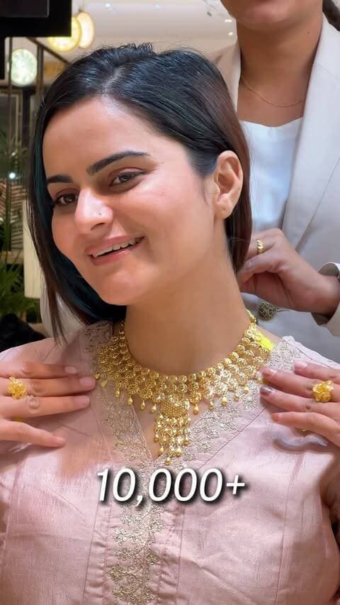 Kitna bhi zoom kar lo, the quality speaks for itself. ✨💛
Explore 10,000+ new gold jewellery designs at Anand Gold by Anand Jewels, with making charges starting at just 1.99%, 2.99% & 3.99%.
From everyday elegance to festive and wedding-ready styles, find something made for every occasion.
📍 19, Malviya Nagar, Bhopal
Anand Gold Bhopal, gold jewellery Bhopal, gold jewellery designs, jewellery shopping Bhopal, gold making charges
#AnandGold #AnandJewels #GoldJewellery #BhopalJewellery