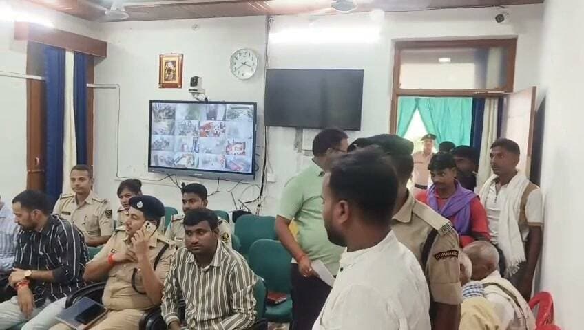 भूमि अनुमंडल स्तरीय भूमि विवाद की बैठक आयोजित, भूमि विवाद के 24 मामलों में 12 मामलों का हुआ निष्पादन...
