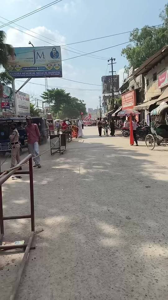 ज्ञानेश कुमार का पुतला दहन कर इस्तीफा की मांग करता भाकपा माले