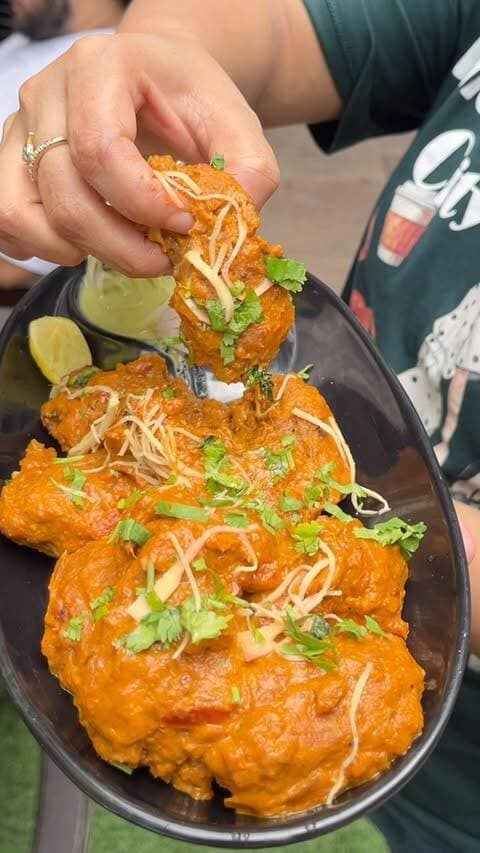 Tag karo aapne dosto ko jinko Momos pasand hai !!!
📍Spice Street, Paschim Vihar
#viralreels #delhistreetfood #indianstreetfood #viralvideos #delhifoodie