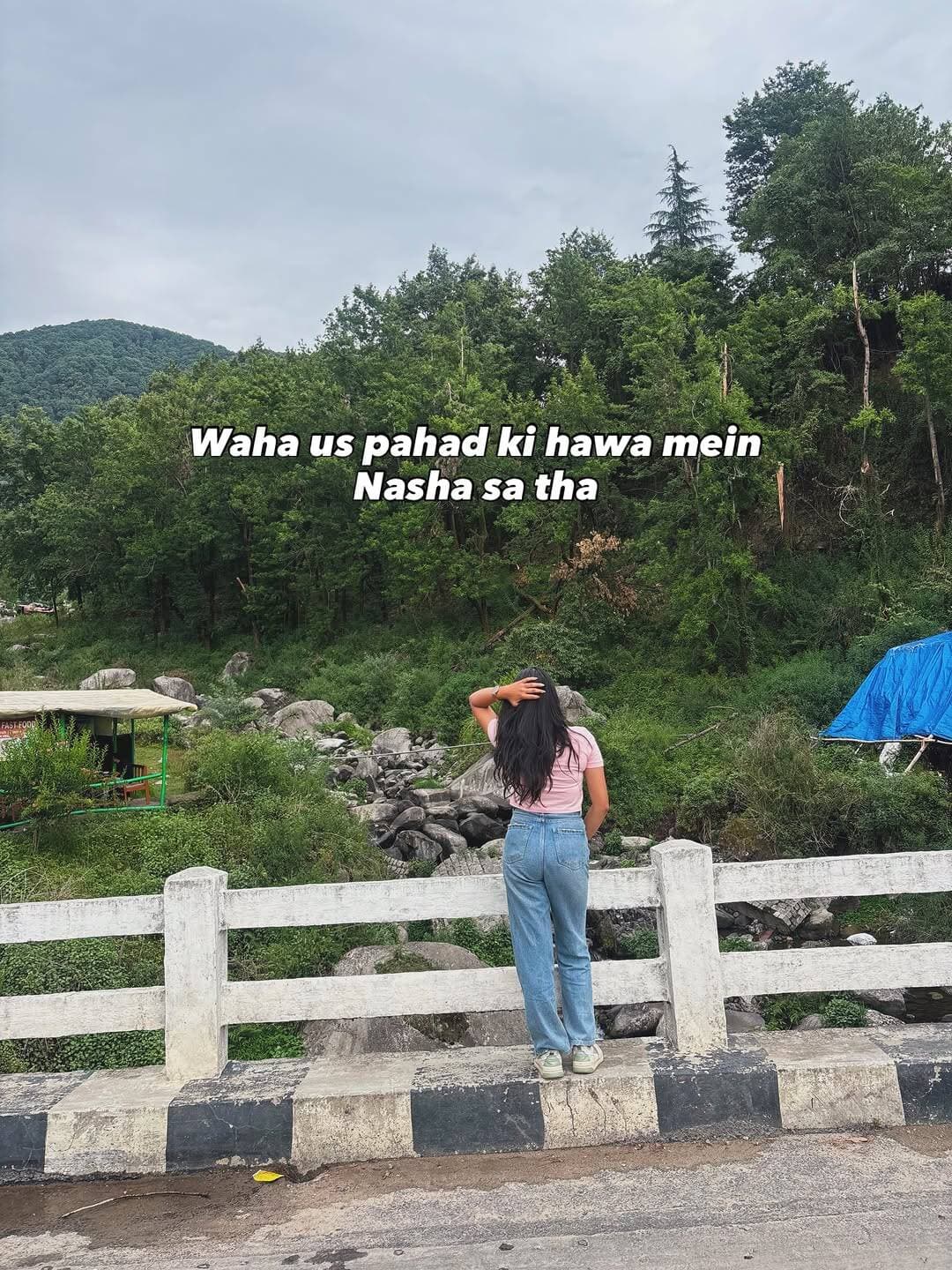 Pahado ke us paar wali duniya 🏔️
.
.
#birbilling #mountains #himachal #pahad #instgram