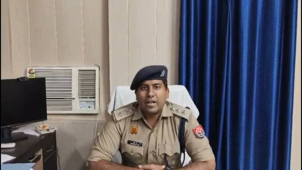 खबर थाना मदनापुर जनपद शाहजहांपुर उत्तर प्रदेश ऐसा क्या किया युवक ने जो पुलिस ने तत्काल कर लिया गिरफ्तार और भेज दिया जेल