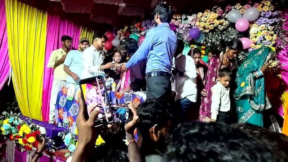 Ajay ujjaal ka 1m complete huwa