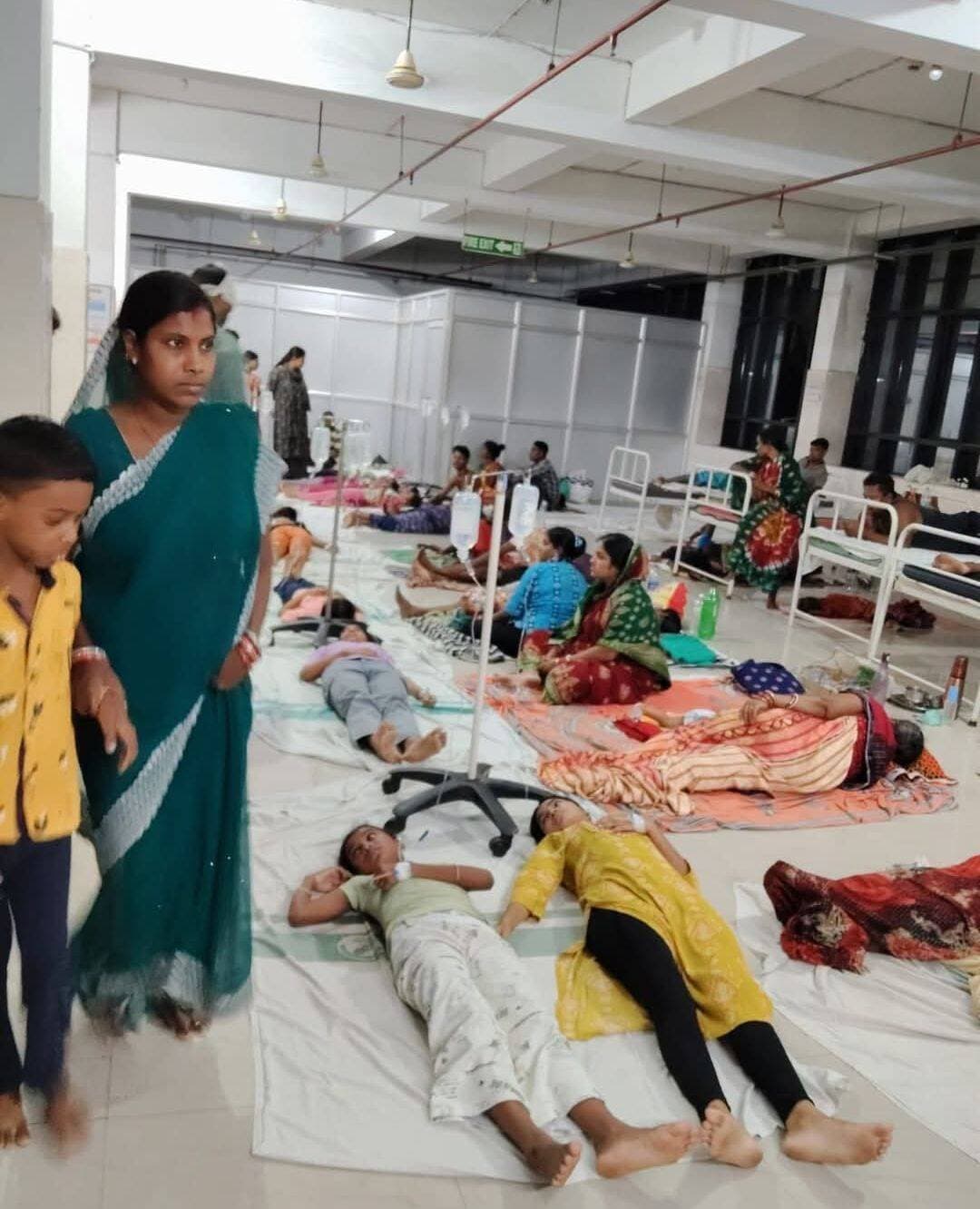 <nis:link nis:type=tag nis:id=ଆଇରନ_ବଟିକା_ଖାଇ_୧୩_ଛାତ୍ରଛାତ୍ରୀ_ଅସୁସ୍ଥ nis:value=ଆଇରନ_ବଟିକା_ଖାଇ_୧୩_ଛାତ୍ରଛାତ୍ରୀ_ଅସୁସ୍ଥ nis:enabled=true nis:link/> କେନ୍ଦୁଝର ଆନନ୍ଦପୁର ଉପଖଣ୍ଡ ଶାଳପଡା ଆଦର୍ଶ ବିଦ୍ୟାଳୟର ଛାତ୍ରଛାତ୍ରୀ ଆଇରନ ବଟିକା ଖାଇବା ପରେ ୧୩ ଛାତ୍ରଛାତ୍ରୀ ଅସୁସ୍ଥ ହୋଇ ପଡିଛନ୍ତି l ସେମାନଙ୍କୁ ଚିକିତ୍ସା ପାଇଁ ଆନନ୍ଦପୁର ଉପଖଣ୍ଡ ଡାକ୍ତରଖାନାରେ ଭର୍ତି ହୋଇଛନ୍ତି l
<nis:link nis:type=tag nis:id=latastnewsupdate nis:value=latastnewsupdate nis:enabled=true nis:link/> <nis:link nis:type=tag nis:id=pabitranews nis:value=pabitranews nis:enabled=true nis:link/> <nis:link nis:type=tag nis:id=anandapur nis:value=Anandapur nis:enabled=true nis:link/> <nis:link nis:type=tag nis:id=keonjhar nis:value=keonjhar nis:enabled=true nis:link/> <nis:link nis:type=tag nis:id=unwellstudent nis:value=unwellstudent nis:enabled=true nis:link/>