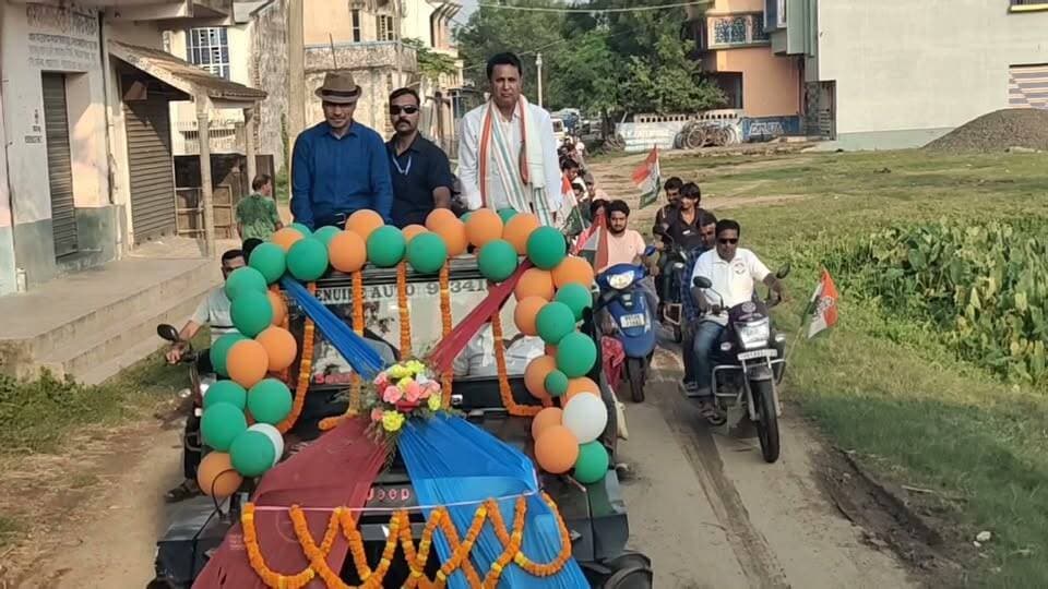 রেজিনগর উপনির্বাচন অধীরের রোড শো
#adhirranjanchaudhry #rejinagar #hpnewsbangla #adhir #Congress