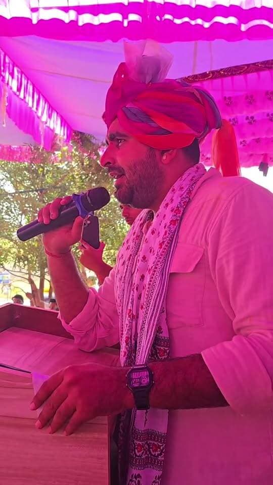 निमाज पहुंचा भाटी का काफिला...