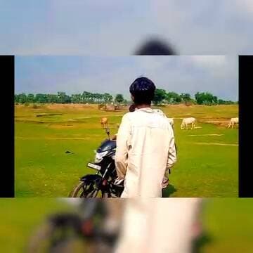 युवक-युवती से बदसलूकी का वीडियो वायरल, कार्रवाई की उठी मांग
गया : बिहार में पहाड़ी क्षेत्र में महिला मित्र के साथ घूमने गए एक युवक के साथ स्थानीय लोगों द्वारा कथित तौर पर बदसलूकी किए जाने का वीडियो इंटरनेट मीडिया पर तेजी से प्रसारित हो रहा है। वीडियो सामने आने के बाद लोगों ने मामले की जांच कर दोषियों के खिलाफ कार्रवाई की मांग की है।
वायरल वीडियो में कुछ लोग युवक-युवती के साथ बहस और कथित दुर्व्यवहार करते दिखाई दे रहे हैं। वीडियो में दिख रहे वाहन के नंबर और लोगों की बातचीत के आधार पर घटना गया जिले की होने का दावा किया जा रहा है। हालांकि, वीडियो की सत्यता, घटना के वास्तविक स्थान और इसमें शामिल लोगों की पहचान की आधिकारिक पुष्टि अभी नहीं हुई है।
मामले में पुलिस जांच के बाद ही यह स्पष्ट हो सकेगा कि वीडियो कब और कहां का है तथा घटना के पीछे वास्तविक कारण क्या था। इंटरनेट मीडिया पर वीडियो प्रसारित होने के बाद लोगों ने कानून हाथ में लेने वालों पर कार्रवाई की मांग की है।
यह वीडियो इंस्टाग्राम यूजर Aaryan Babu (@arayan40679) की पोस्ट से सामने आया है। दैनिक जागरण इस वायरल वीडियो की स्वतंत्र रूप से पुष्टि नहीं करता है।