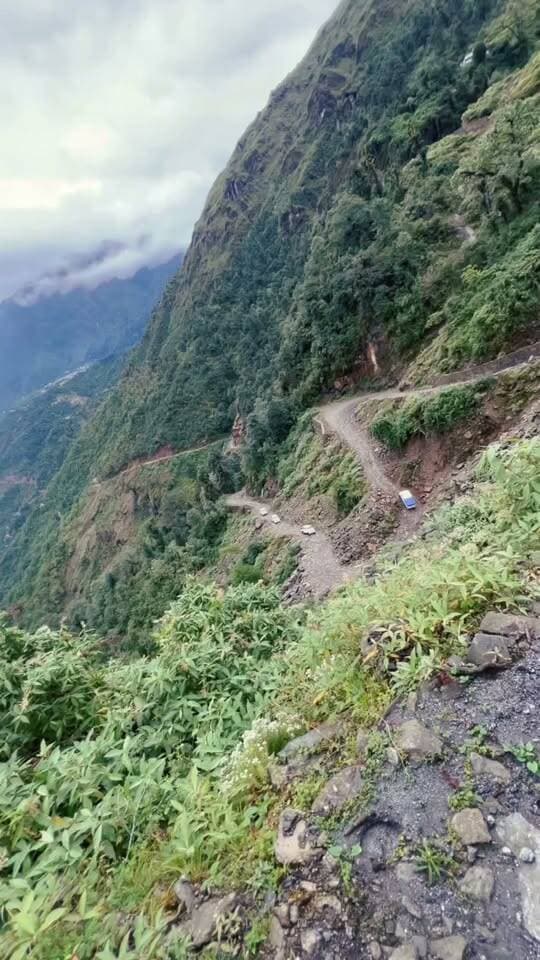 #Nepal - कैसे मुसीबतों का सामना करते है भाड़ा वाहन,, फिर खड़े होते है एक दूसरे के साथ,, #नेपाल #वायरल #nepal