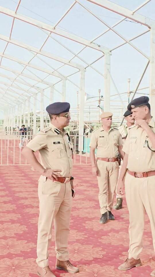 मुख्यमंत्री भजनलाल शर्मा के कार्यक्रम सुरक्षा व्यवस्था का जायजा लेते एसपी चुनाराम जाट।
Barmer Police Balotra Police Rajasthan Police CMO Rajasthan