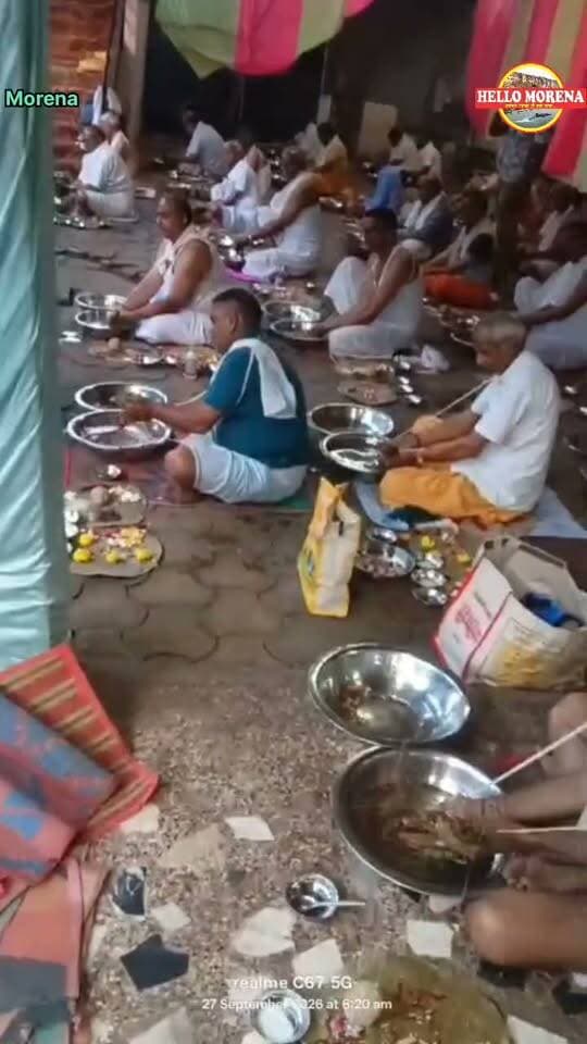 श्राद्धपक्ष में पितरों को सामुहिक तर्पण, अखिल विश्व गायत्री परिवार द्वारा आयोजित किया जा रहा है कार्यक्रम👇
अखिल विश्व गायत्री परिवार जिला मुरैना के मुख्य ट्रस्टी प्रभु दयाल गोयल, एडवोकेट द्वारा श्राद्ध तर्पण कार्यक्रम, गर्ग सेवा सदन में 26 सितंबर 2026 से 10 अक्टूबर 2026 तक कराया जा रहा है, जिसमें पहली पाली प्रातः 5:00 बजे से 7:00 तक आचार्य पंडित सत्यराम शर्मा द्वारा एवं दूसरी पाली प्रातः 7:00 से 9:00 बजे तक आचार्य पंडित रामकुमार शर्मा (जिला सहायक समन्वयक गायत्री परिवार मुरैना) द्वारा संपन्न कराया जा रहा है।