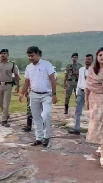 गायघाट पहाड़ का डीएम और एसपी ने किया निरक्षण #sasaram #topnews