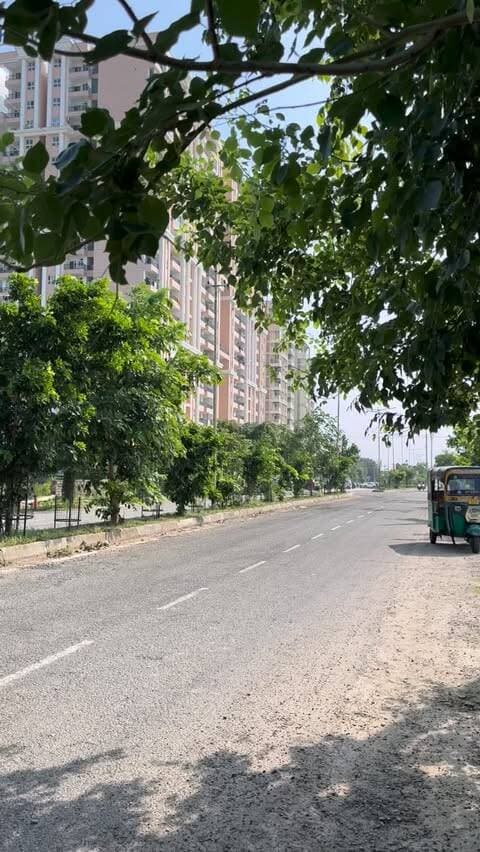 Need for collection point like this in our city for murti ,frame and Pooja samagri