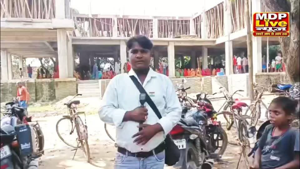 भेलवा में इंदिरा आवास योजना को लेकर आमसभा, हजारों ग्रामीण हुए शामिल।
