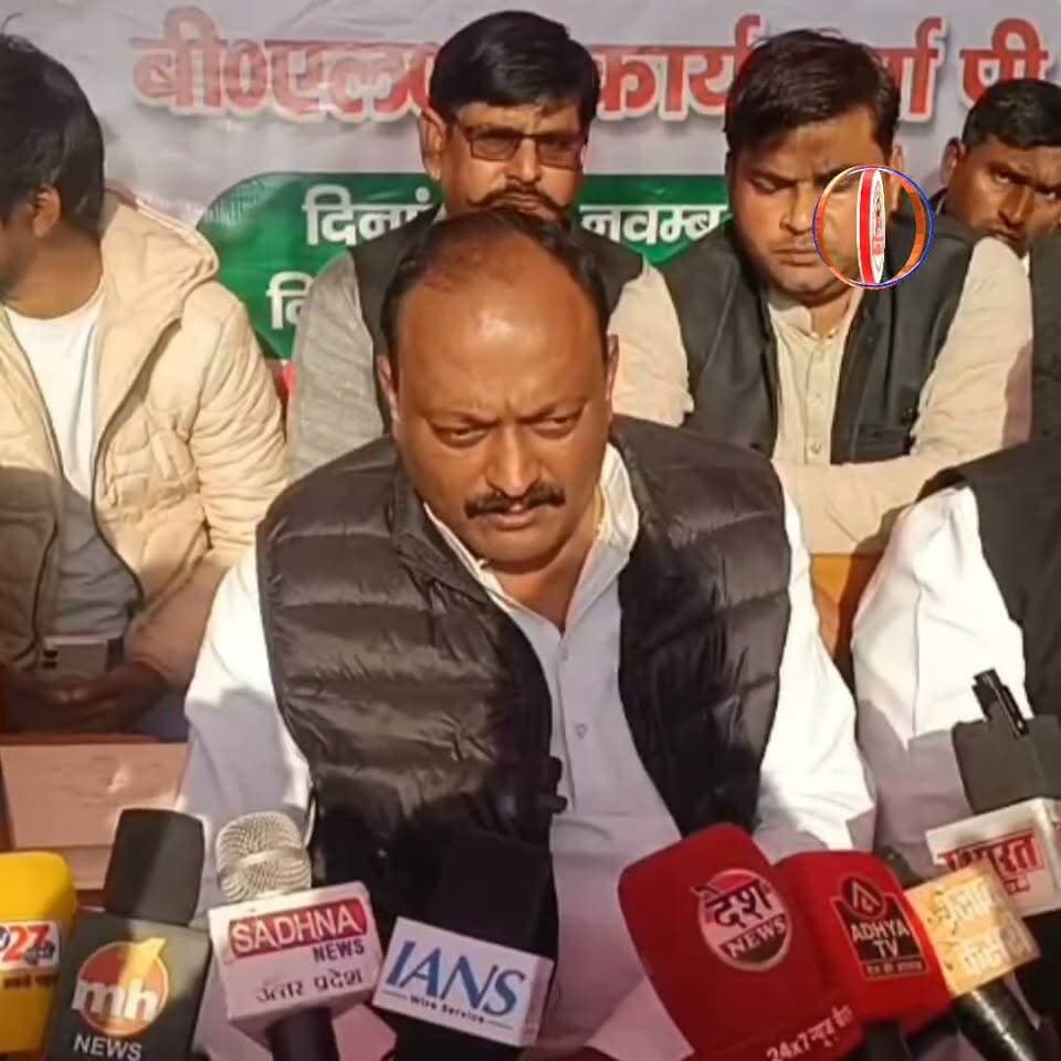 कासगज-सपा सांसद बोले लगातार हो रही बारिश से किसानों का हुआ भारी नुकसान,सरकार पीड़ितों को तुरंत दे मुआवजा,मुख्यमंत्री को लिखा पत्र।