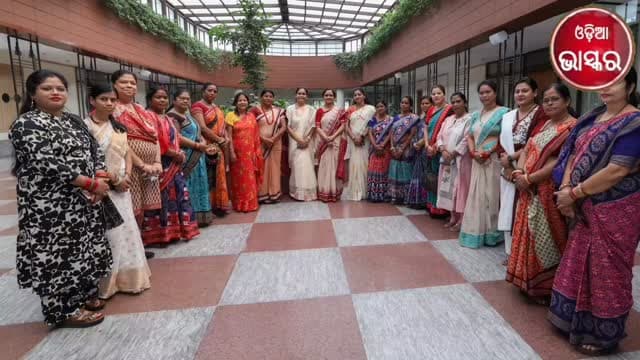 ବିଜେଡି ସଂଗଠନ ସୁଦୃଢ଼ ପାଇଁ ଭୁବନେଶ୍ୱରରେ ବୈଠକ, ସୁଜାତା ରାଉତଙ୍କୁ ଭେଟିଲେ ଦୀପାଳି ଦାସ