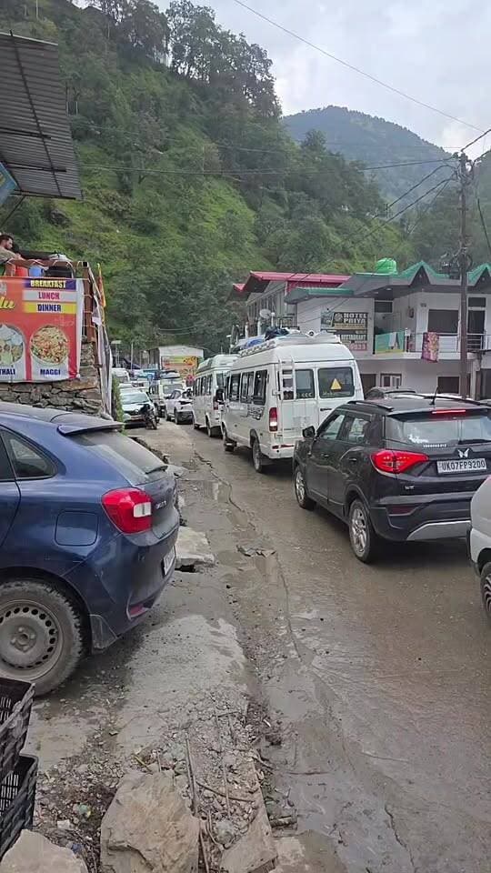 Live: केदारनाथ यात्रा पड़ाव सीतापुर!! यात्रा मार्ग पर जाम ही जाम,, भक्तों की भारी भीड़,