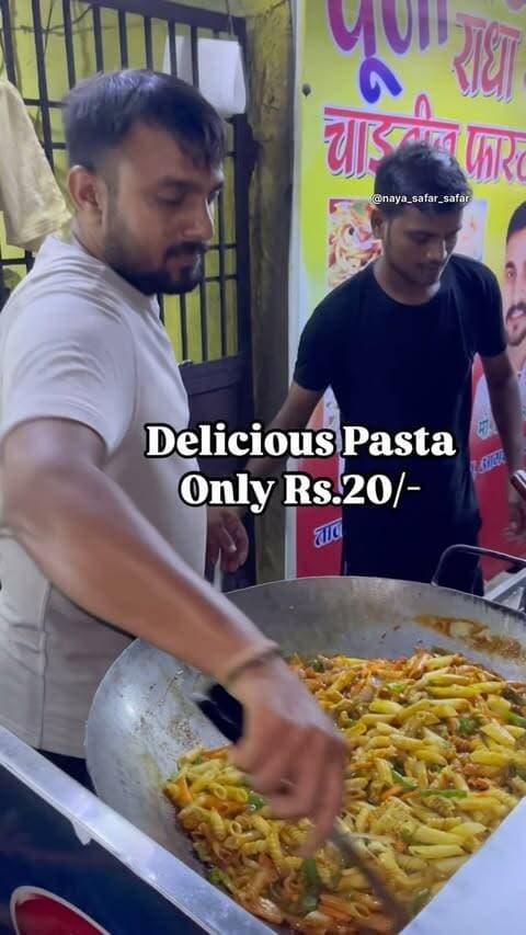 Delicious Pasta only Only Rs-20/-
Location 📍Basai Chowki,Tajganj Road,Agra
.
.
.
.
#agracity #agrafoodbloggers #agrainfluencer #agrafoodie #agrapeople #streetfoodindia #agrafood ##istafood #intalike #instagood #foodporn #pastalover #pastarecipe #pastapasta #reelitfeelit #explore