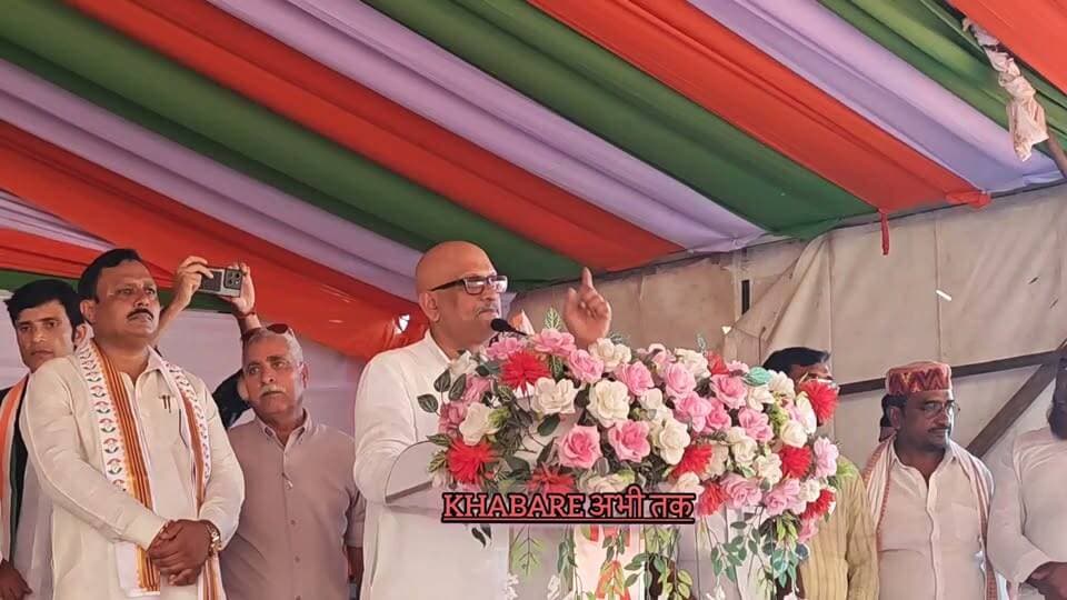 कांग्रेस प्रदेश अध्यक्ष अजय राय बोले- चंदा चोरी में ₹20,000 करोड़ का मामला है, देखें पूरा वीडियो
#खबरेंअभीतक #KhabareAbhiTak #अजय_राय #मऊ