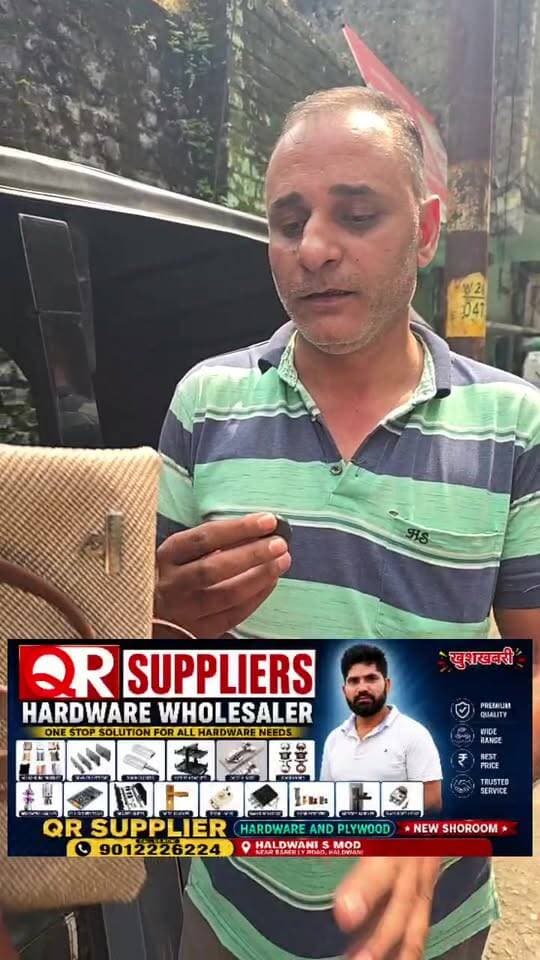 कही आप का तो नहीं है पर्स?
Saleem bhai 7906902829
I7 news 9568621313
