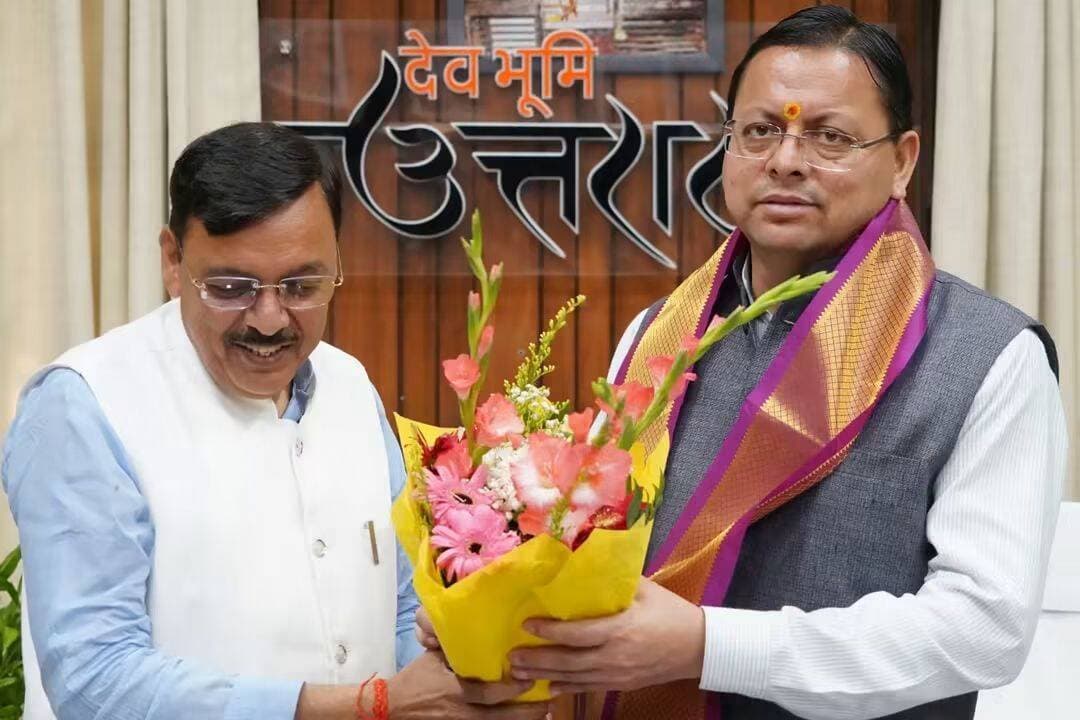 पूर्व विधायक राजेश शुक्ला ने की सीएम धामी से शिष्टाचार मुलाकात
Rajesh Shukla