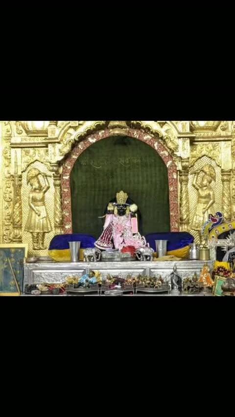 आज रे दिन री शुरुआत श्री सांवरिया सेठ जी रा मंगला आरती रा पावन दर्शनां सूं 🙏❤️