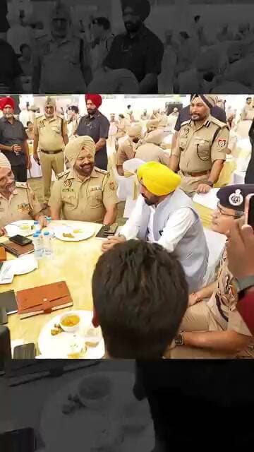 भगवंत मान और उसकी पुलिस 🚔🚔 #bhagwantmann #punjab #punjabisong #police #drug #army #trump