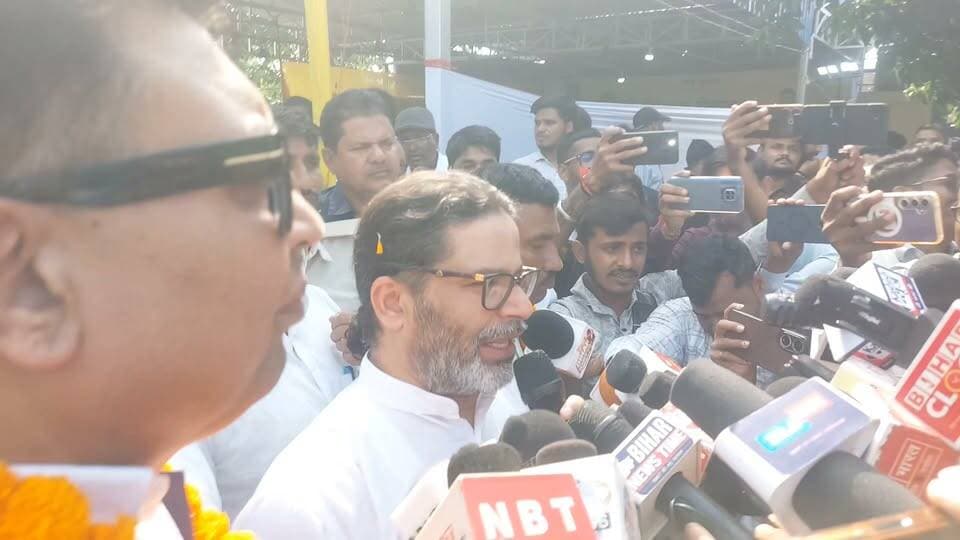 PK बोले- सभी वर्गों के शिक्षकों के लिए 7वां वेतनमान दिलाना प्रशांत किशोर की गारंटी