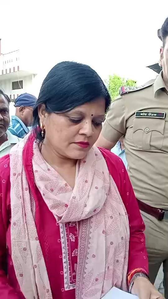 पालिका कर्मियों से वार्ता के बाद क्या बोली,sdm ऋचा सिंह देखिए live video
