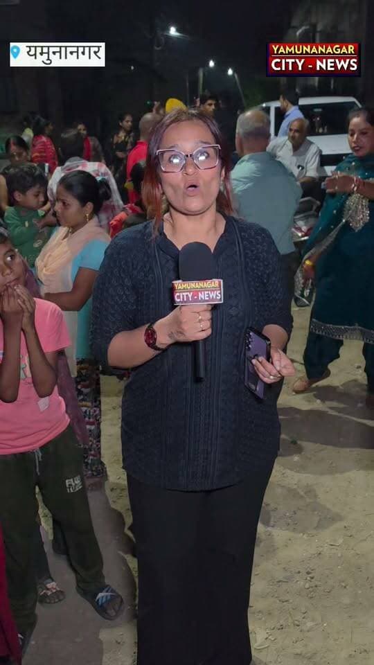 जगाधरी लाल बहादुर कॉलोनी में लाल पीली हुई महिलाएं टैक्स देने के नाम पर कॉलोनी प्रूव्ड,विकास के नाम पर कॉलोनी अन अप्रूव्ड फिर वोट के समय यही महिलाएं बन जाती है बहू बेटियां