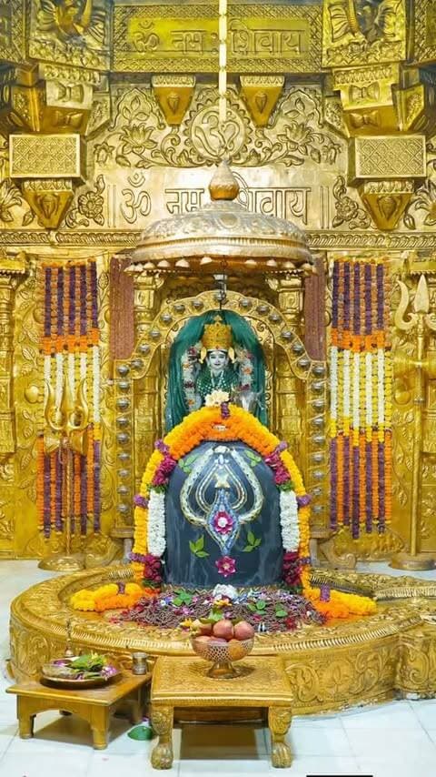 श्री सोमनाथ महादेव मंदिर,
प्रथम ज्योतिर्लिंग - गुजरात (सौराष्ट्र)
दिनांक: 07 अक्टूबर 2026, भाद्रपद कृष्ण द्वादशी - बुधवार
प्रातः श्रृंगार
102611394